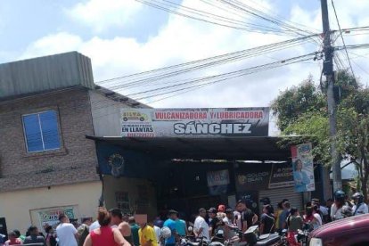 El crimen se produjo al interior de una vulcanizadora de la vía Portoviejo - Santa Ana