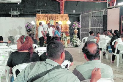 El velorio de Juan Luis Urquizo Ferruzola se realizó dentro de su discoteca.