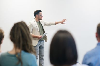 Docentes podrán acceder a una de las vacantes abiertas por el Gobierno.