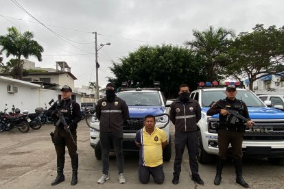 Jeovanny Antonio Vinces Vinces, de 50 años, quien contaba con una boleta de detención.