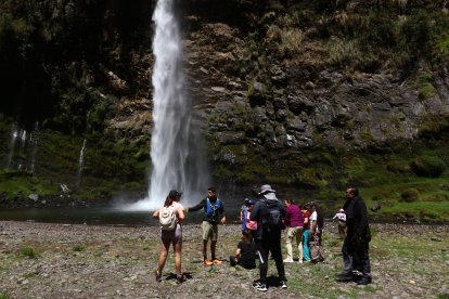 Una persona falleció tras un derrumbe en la cascada Cóndor Machay.