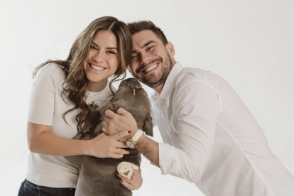 Carlos Scavone con su novia María José Viteri