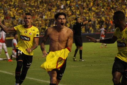 Ismael Blanco dej+o su huella como delantero amarillo entre 2014 y 2016.