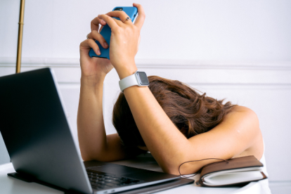 Esta imagen de Natalie Portman fue generada por IA a partir de cientos de fotogramas e incluida en un video sexual explícito.