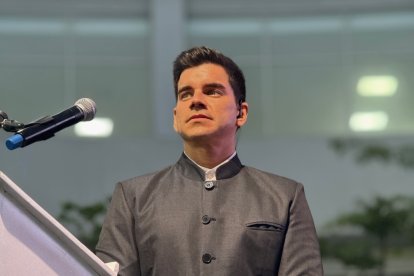 Aunque salió de la televisión por voluntad propia, Isaac Delgado dice extrañarla.