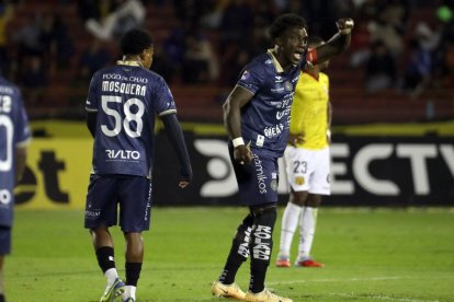 Roberto La Tuka Ordoñez figura del Cuenca Junios.