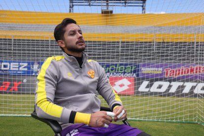 El portero Hamilton Piedra ha sido llamado a la selección ecuatoriana de fútbol con la que debutó el 26 de julio de 2017, desde entonces suma 1 partido.