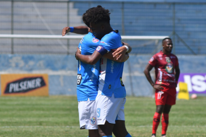 Manta venció 2-1 a Mushuc Runa en el primer duelo por LigaPro 2025.