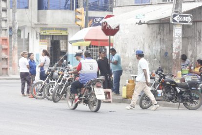 En varios sectores de Durán se registraron atentados criminales.