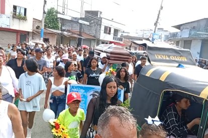 El menor de edad fue sepultado el pasado 9 de junio en Atacames, después de pasar varios días en terapia intensiva.