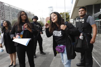 Las hijas fuero custodiadas por uniformados de la Policía Nacional
