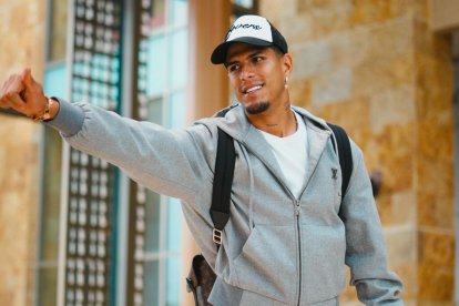 Piero Hincapié estará en la zaga de Ecuador ante Paraguay.