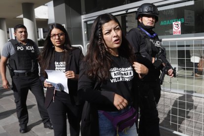 Las hijas de don Villa no estuvieron conformes con la decisión de la jueza del caso.