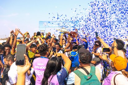 Astillero FC campeón de la segunda categoría de Guayas.