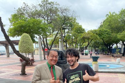 FELIPE CRESPO

AG-EXTERNOS