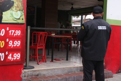 La Policía llegó al sitio para conocer la novedad.