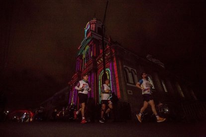 La competencia será nocturna y recorrerá las principales calles que tuvieron con ver con la primer Asamblea en 1830.