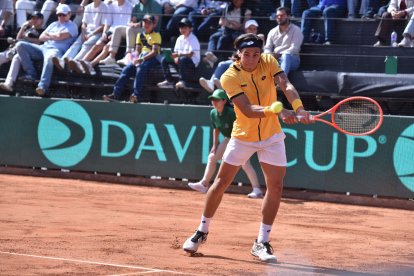 La raqueta número uno de Ecuador, Álvaro Guillen, se impuso al bosnio Nerman Fatic para igualar 1-1 la serie