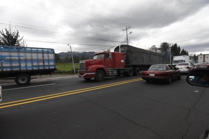 Algunas vías de Ecuador estaban cerradas por protestas.
