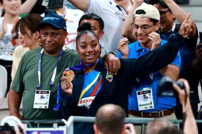 Juleisy Angulo se convierte en la primera mujer ecuatoriana en ganar un oro en lanzamiento de jabalina