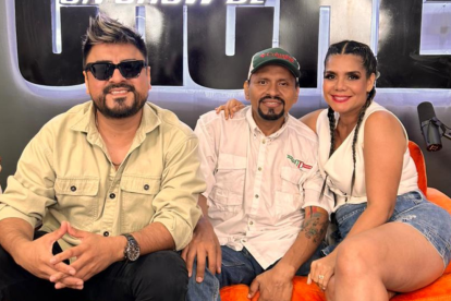 Miguel Santana, Compadre Candelario, fue entrevistado por sus amigos Álex Plúas y Sofía Caiche para el pódcast 'Un show de cachete' en YouTube.