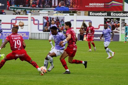 Mushuc Runa e Independiente del Valle empataron 2-2 en la LigaPro 2025.