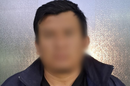 El sospechoso guardaba la droga en el gallinero.