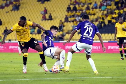 Liga de Quito venció las dos veces a Barcelona en la fase inicial de LigaPro. En el hexagonal final se medirán dos veces más.