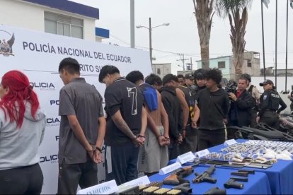 Los aprehendidos y detenidos, así como las evidencias, serán presentados ante autoridades judiciales.