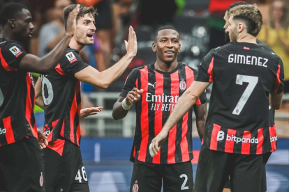 AC Milan se perfila como el puntero de la Serie A de Italia y en sus filas tiene al ecuatoriano Pervis Estupiñán.
