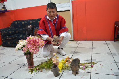 TUNGURAHUA. ALBERTO CHANGO, YACHAK DE TUNGURAHUA, DICE QUE LA TIERRA SUFRE, LLORA Y SANGRA CUANDO HAY PAROS Y MOVILIZACIONES. AG-EXTERNO