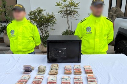 Esto es parte de las evidencias encontradas a alias El Ecuatoriano, quien fue abatido en Colombia.