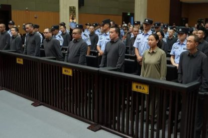 Las autoridades chinas condenaron a muerte a 11 integrantes de la red familiar.
