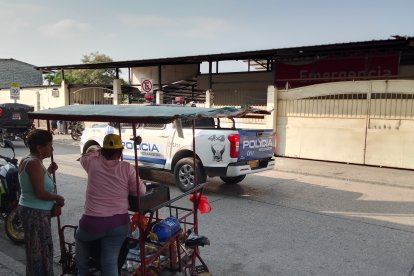 En el hospital de Daule se confirmó el deceso del educador.