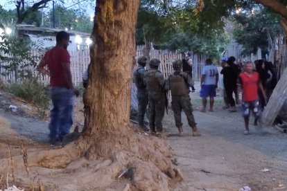 Una pareja de esposos fue asesinada en el sector La Favela.