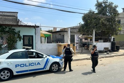 En esta vivienda ocurrió el doble crimen durante una fiesta infantil.