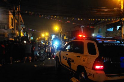 La policía acudió hasta Santa Rosa para investigar el ataque armado.