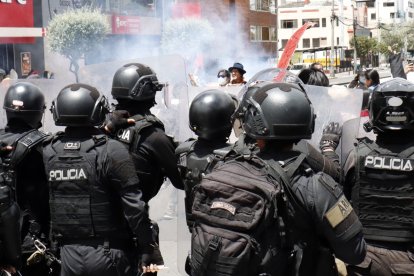 En Quito se registraron enfrentamientos durante una marcha contra el Gobierno Nacional.