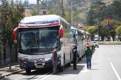 Los buses que transporten manifestantes serán sancionados.