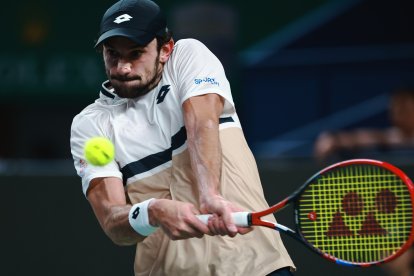 Vacherot eliminó a Djokovic por 6-3 y 6-4, par ser el finalista con el ránking más bajo en clasificar a una final de Masters 1000: # 204 ATP.