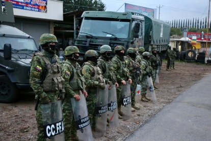 Uniformados se mantienen activos por algún desmán en la capital.