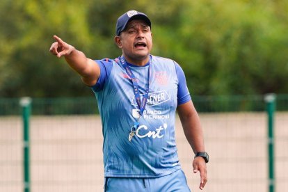 Víctor Idrobo y la Tri Sub-17 enfrentan a Estados Unidos en el debut del Mundial femenino 2025.