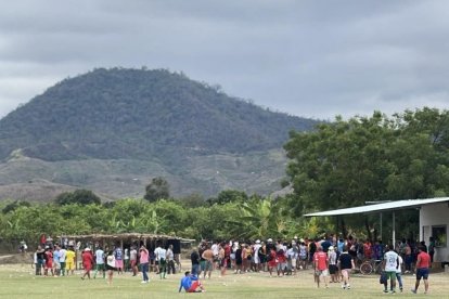 La jornada deportiva se vio manchada por un ataque violento que dejó a un arquero del torneo fallecido