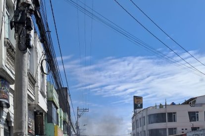 En varias transmisiones se pueden ver los enfrentamientos.