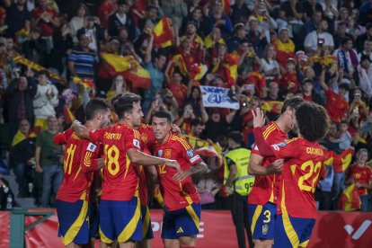España lidera el Grupo E de las Eliminatorias UEFA 2026.