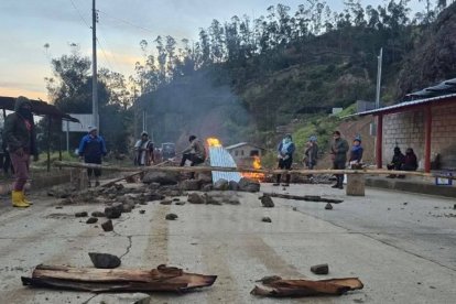 Una mujer murió asfixiada durante las manifestaciones en Loja.