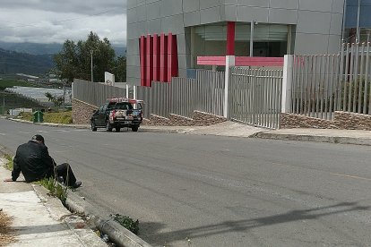Los cadáveres se encuentran en el Centro Forense de Ambato.