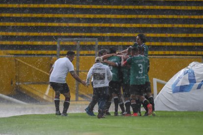 El estadio Olímpico Atahualpa fue escenario de la final categoría master de la FEDEBYP.