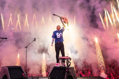 El cantante británico llegará a Quito el 23 de mayo de 2026 con su gira mundial.
