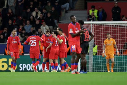 PSG se dio un festín de goles ante el Leverkusen.